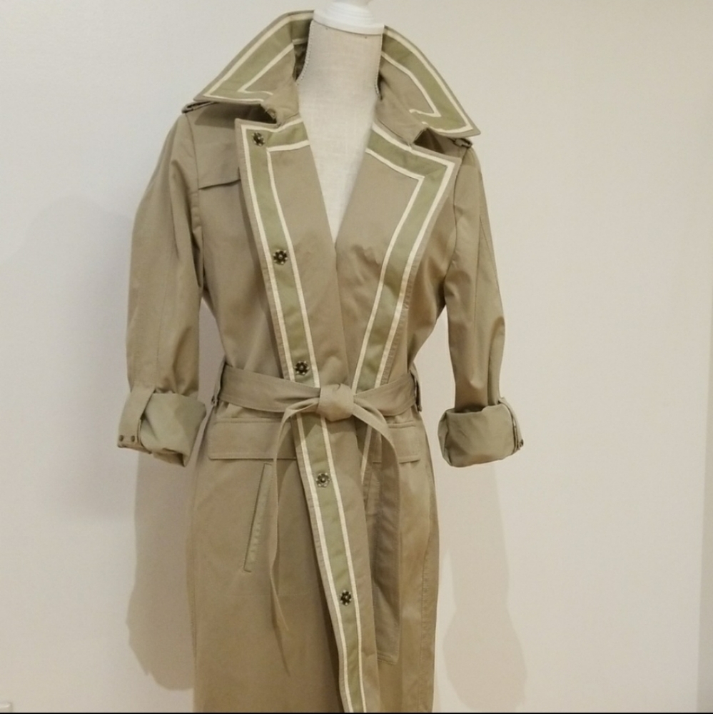 NWOT Elie Tahari Light Olive Belted Trench Coat